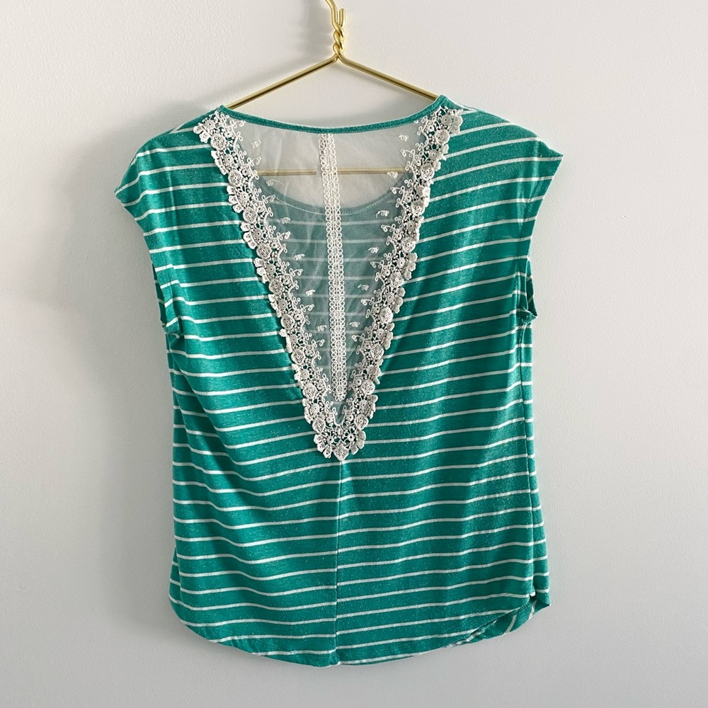 Lace V-Back Top